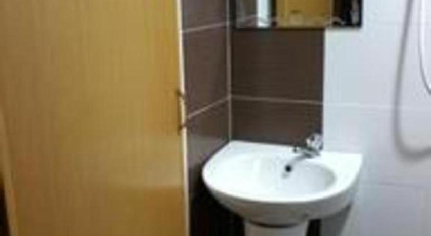 Golden Night Hotel Subang Jaya Eksteriør billede